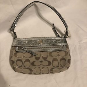 Coach small purse/Wristlet